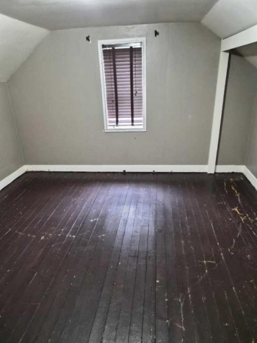 707 3 Avenue, Beaverlodge, AB - Indoor Photo Showing Other Room