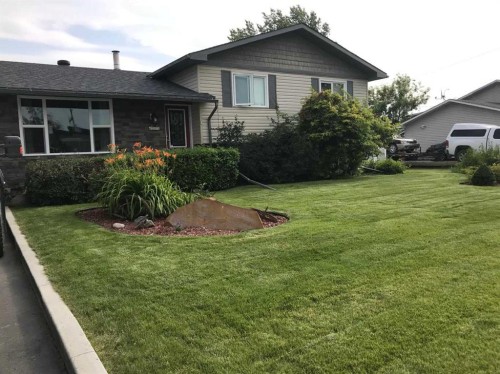 9915 101 Avenue, Clairmont, AB - Outdoor
