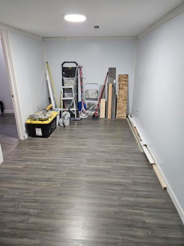 4928 58Th Avenue, High Prairie, AB - Indoor Photo Showing Other Room