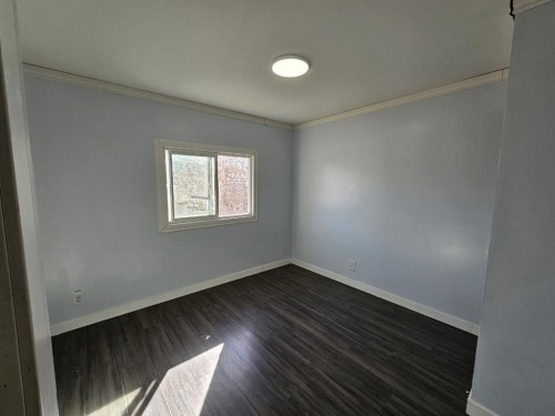 4928 58Th Avenue, High Prairie, AB - Indoor Photo Showing Other Room