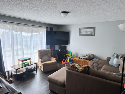 10624 103 Street, Fairview, AB 