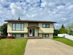 10624 103 Street Fairview, AB T0H 1L0