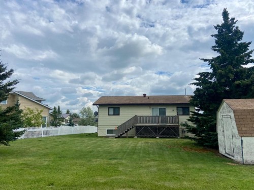 10624 103 Street, Fairview, AB 