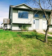 9350 Lakeland Drive Grande Prairie, AB T8X 1R8