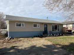 4715 47 Avenue  Grimshaw, AB T0H 1W0