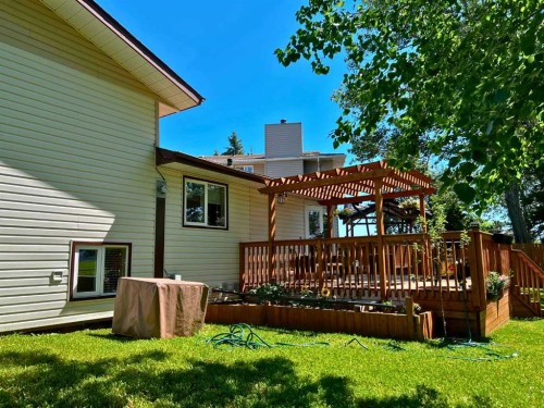 5404 46 Street, Valleyview, AB - Outdoor With Deck Patio Veranda With Exterior