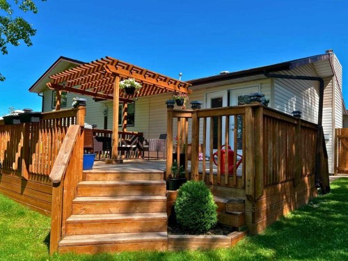 5404 46 Street, Valleyview, AB - Outdoor With Deck Patio Veranda