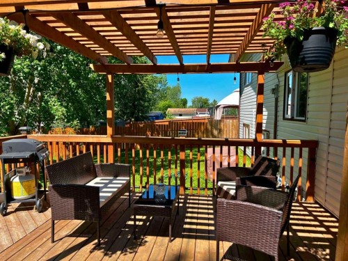 5404 46 Street, Valleyview, AB - Outdoor With Deck Patio Veranda With Exterior