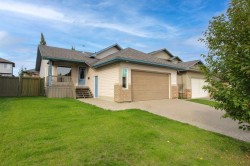 11046 66 Avenue Grande Prairie, AB T8W 2Y8