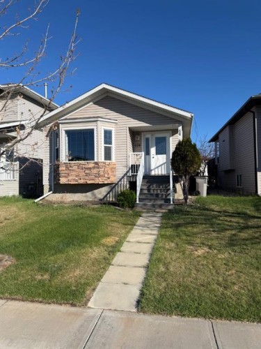 178 Pinnacle Drive  Grande Prairie, AB T8W 2Z3