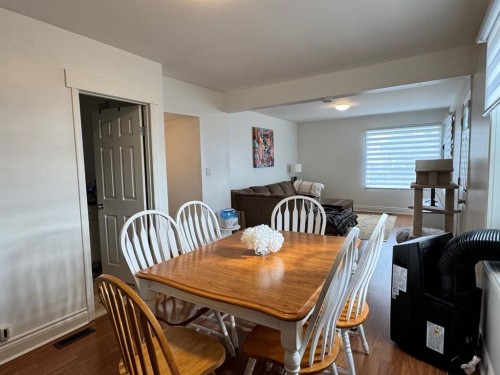 10616 104 Avenue, Fairview, AB - Indoor Photo Showing Dining Room