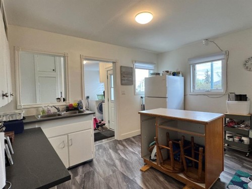 10616 104 Avenue, Fairview, AB - Indoor