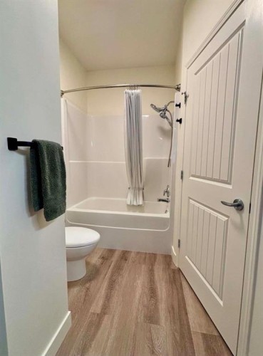 109-160 Moberly Road, Grande Cache, AB - Indoor Photo Showing Bathroom