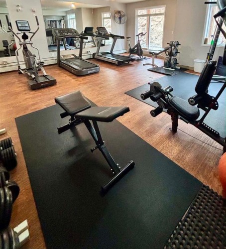 109-160 Moberly Road, Grande Cache, AB - Indoor Photo Showing Gym Room