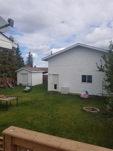 4904 52 St, Grimshaw, AB - Outdoor
