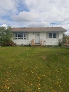 4904 52 St Grimshaw, AB T0H 1W0