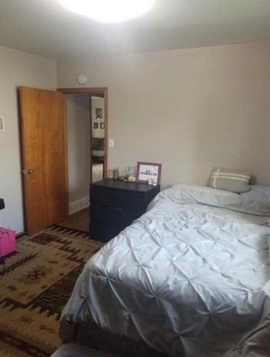 4904 52 St, Grimshaw, AB - Indoor Photo Showing Bedroom