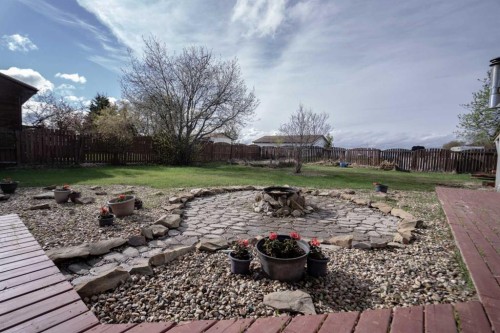 5210 54A Ave, Berwyn, AB - Outdoor