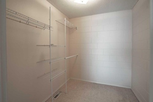 5-8808 96 Street, Peace River, AB - Indoor With Storage