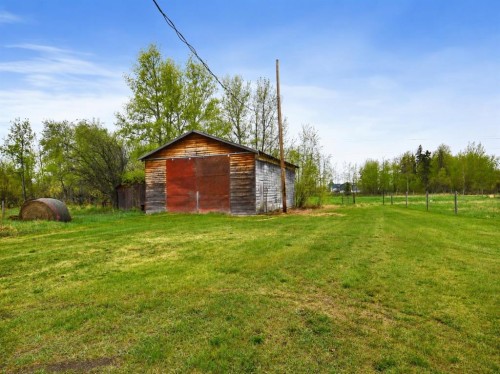 26070 Twp Rd 714, Ridgevalley, AB - Outdoor