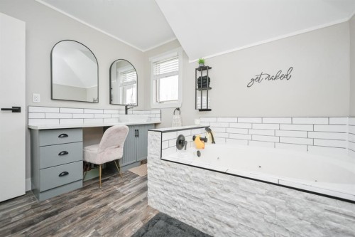 31050 43 Highway, Bezanson, AB - Indoor Photo Showing Other Room