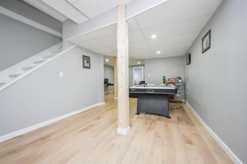 31050 43 Highway, Bezanson, AB - Indoor