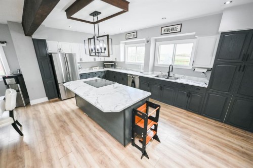 31050 43 Highway, Bezanson, AB - Indoor Photo Showing Kitchen With Double Sink With Upgraded Kitchen