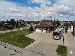 7726 Saxony Road Rural Grande Prairie No. 1, County Of, AB T8X 0G4