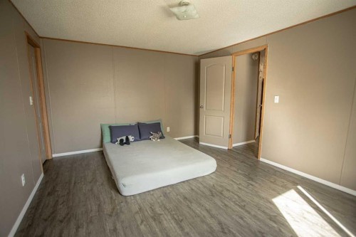 11 Deer Ridge Drive, High Level, AB - Indoor Photo Showing Other Room