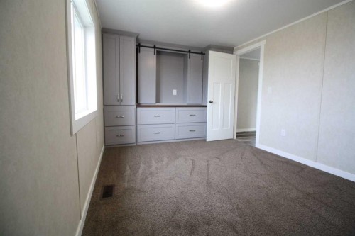 32 Deerglen, High Level, AB - Indoor