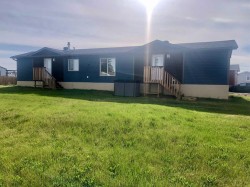 32 Deerglen High Level, AB T0H 1Z0