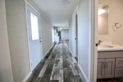 32 Deerglen, High Level, AB - Indoor