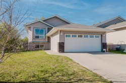 8801 72 Avenue Grande Prairie, AB T8X 0E3