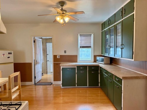 11205 103 Avenue, Fairview, AB - Indoor