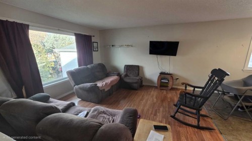 10905 91 Street, Peace River, AB - Indoor Photo Showing Living Room