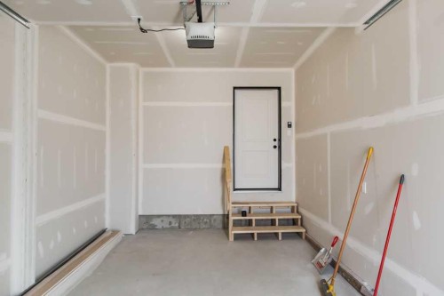 9522 114 Avenue, Clairmont, AB - Indoor Photo Showing Other Room
