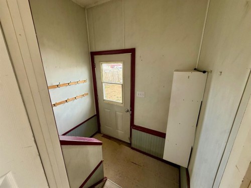 4643 52 Street, Rycroft, AB - Indoor Photo Showing Other Room