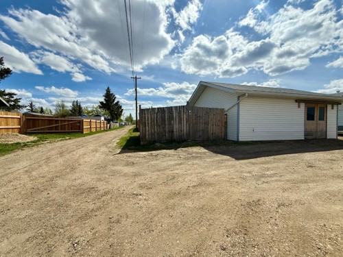 4643 52 Street, Rycroft, AB - Outdoor