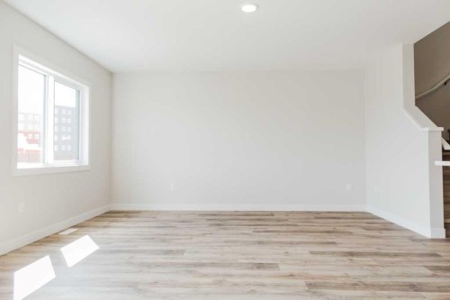 9520 114 Avenue, Clairmont, AB - Indoor Photo Showing Other Room