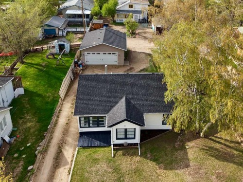 10122 106 Avenue, Peace River, AB 