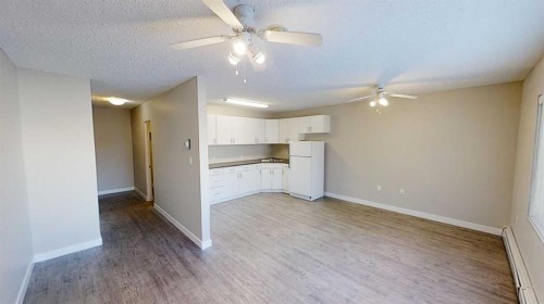 306-9932 105 Avenue , Grande Prairie, AB T8V 1G9 3