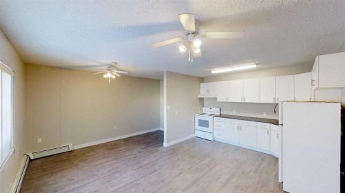 306-9932 105 Avenue , Grande Prairie, AB T8V 1G9 4