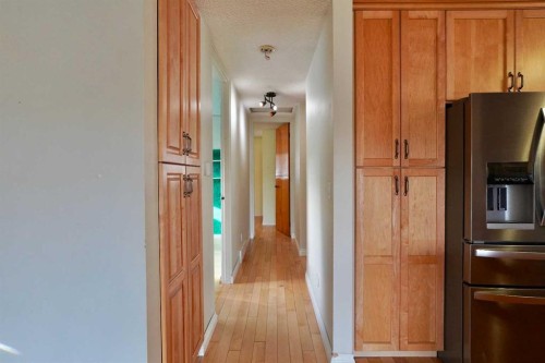 9618 80 Avenue, Peace River, AB - Indoor