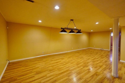 9618 80 Avenue, Peace River, AB - Indoor Photo Showing Other Room