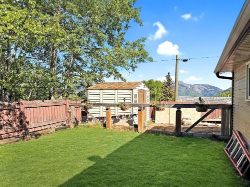 11002 Hoppe Avenue, Grande Cache, AB - Outdoor