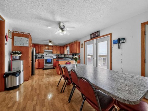 107078 Range Road 144, Rural Mackenzie County, AB - Indoor Photo Showing Dining Room