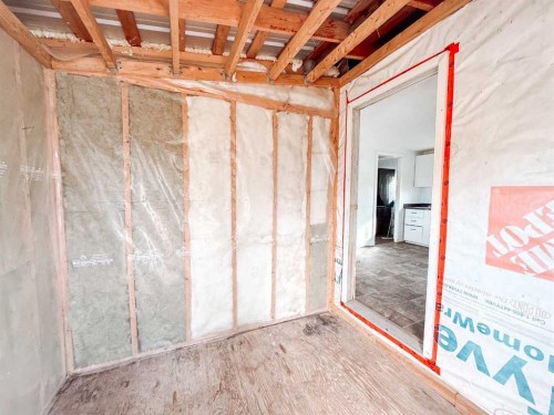 30010B 765 Township, Peoria, AB - Indoor Photo Showing Basement