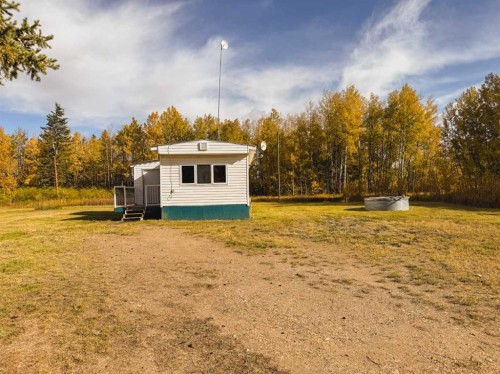 30010B 765 Township, Peoria, AB - Outdoor