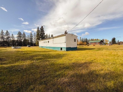 30010B 765 Township, Peoria, AB - Outdoor