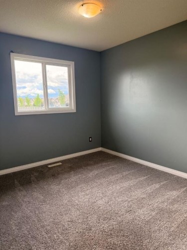 9106 Willow Drive, Grande Prairie, AB 